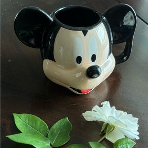 Disney Mickey Mouse 3D smiling head coffee mug possibly vintage collectors item